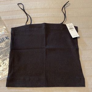 NWT Black Ribbed Crop Tank